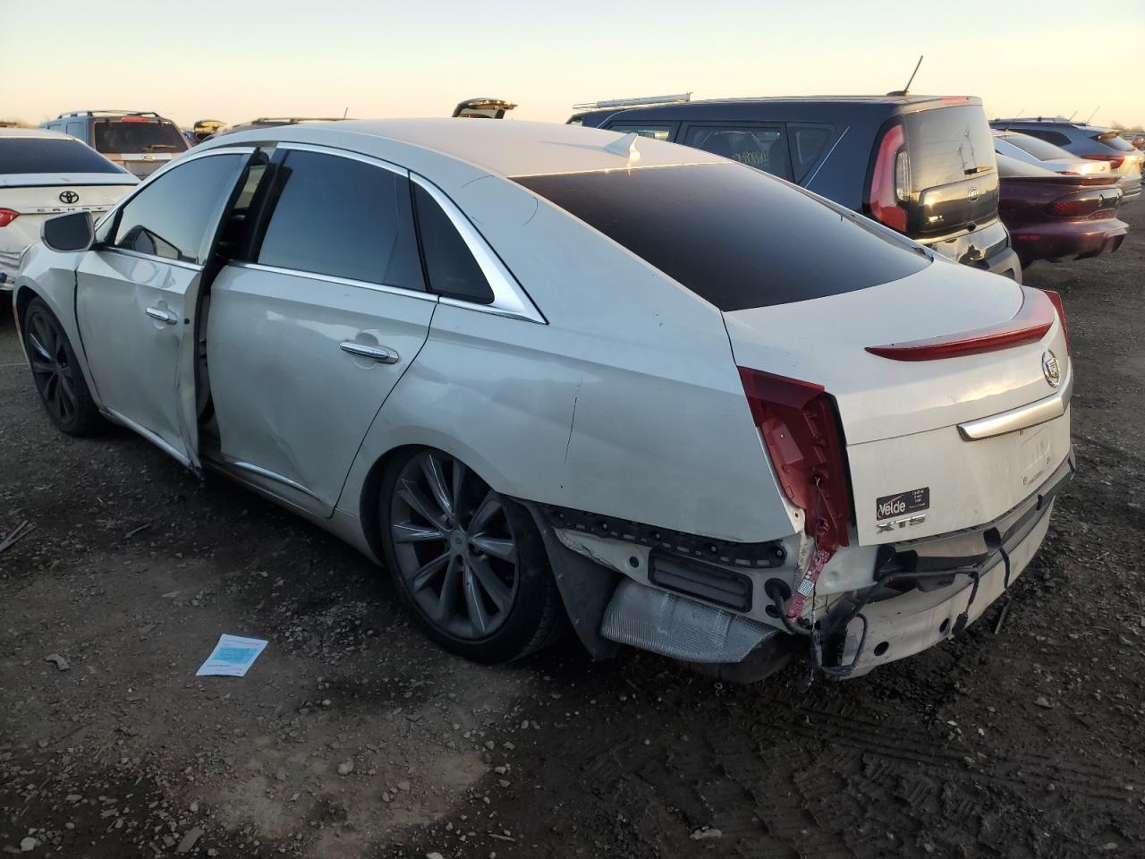 2013 Cadillac Xts - Image 2