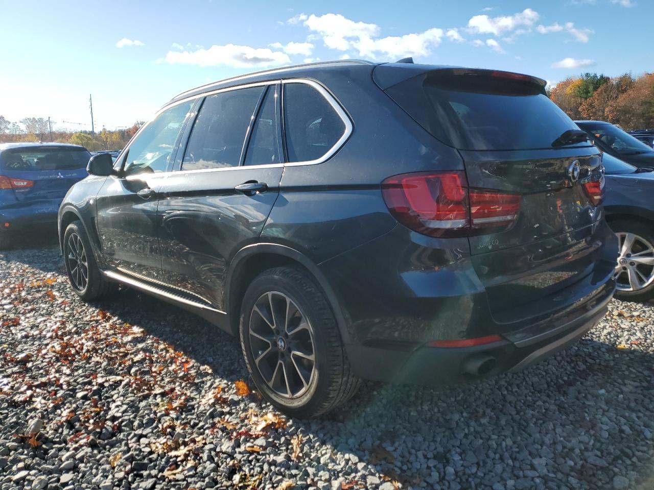 2015 BMW X5 xDrive35I - Фото 2