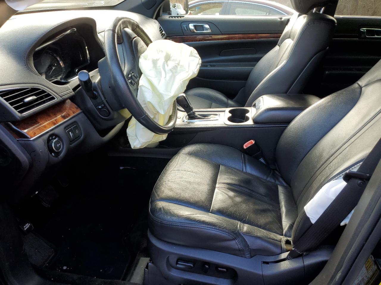 2018 Lincoln Mkt - Image 7