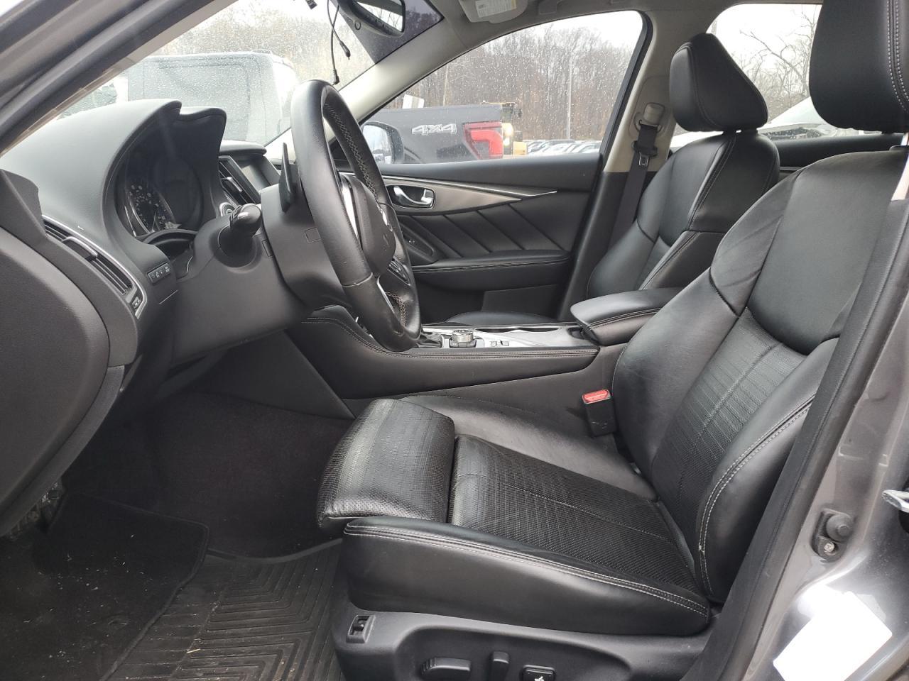 2019 Infiniti Q50 Luxe - Image 7