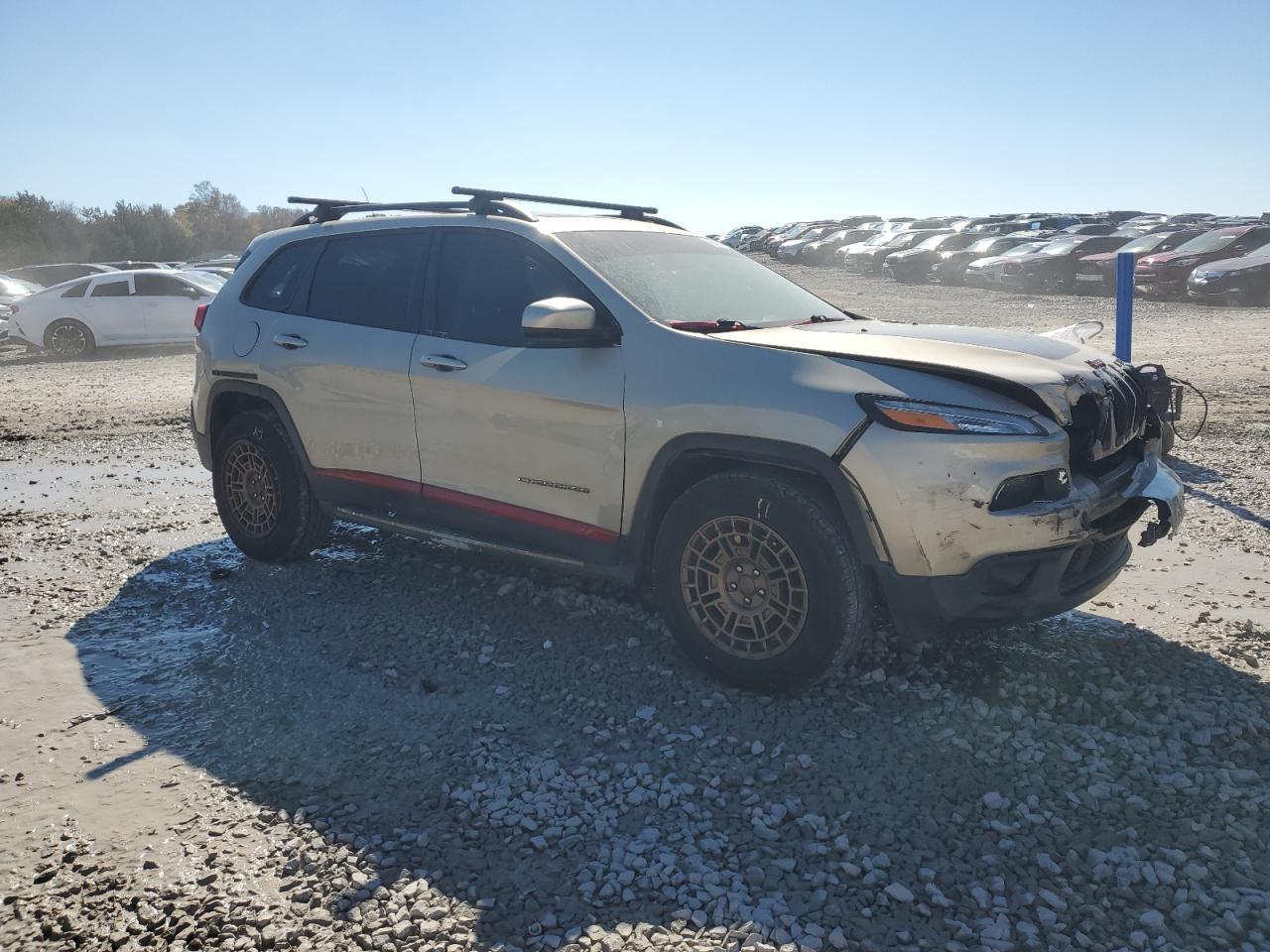 2014 Jeep Cherokee Latitude - Image 4