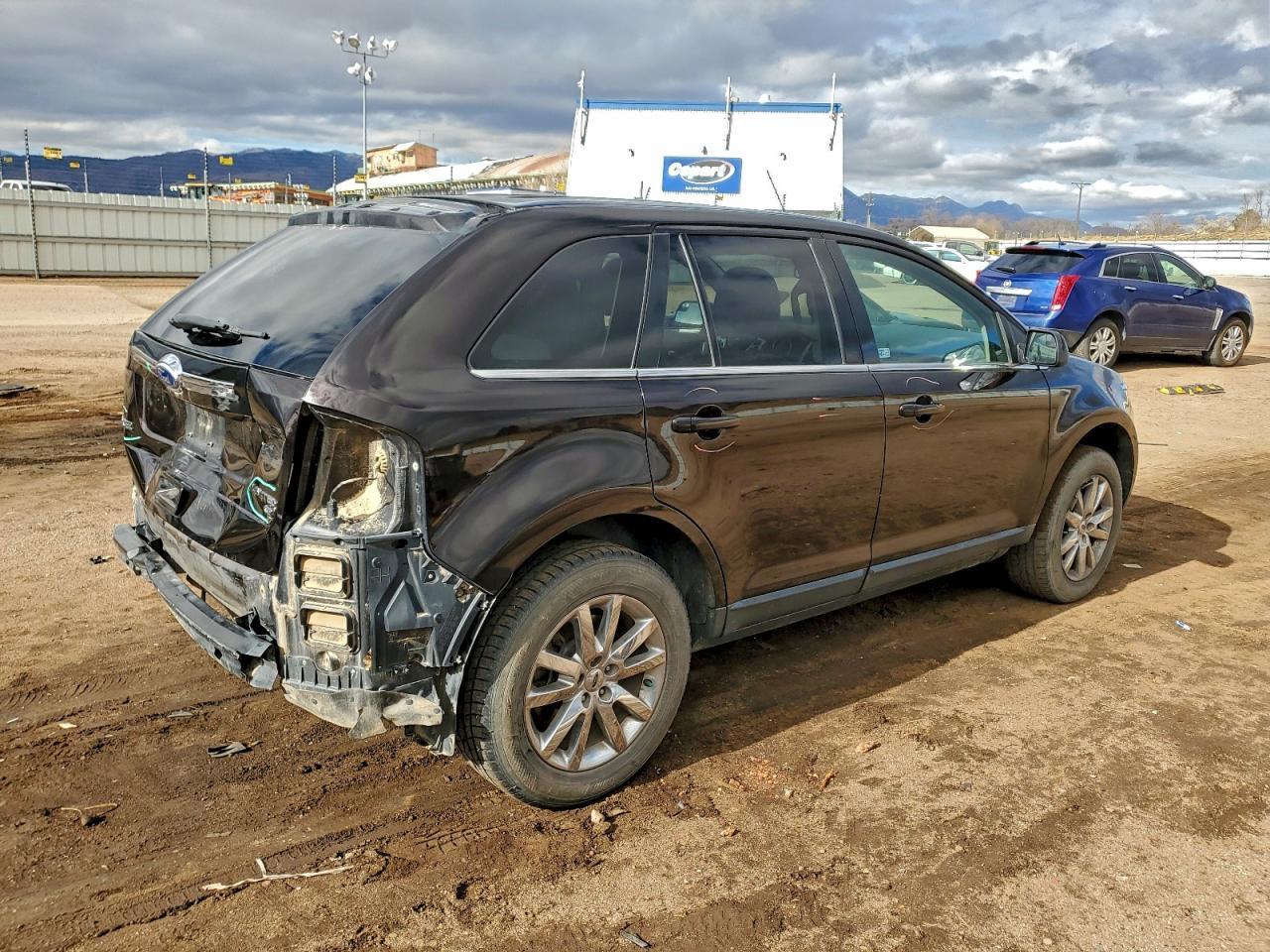 2014 Ford Edge Limited - Image 3