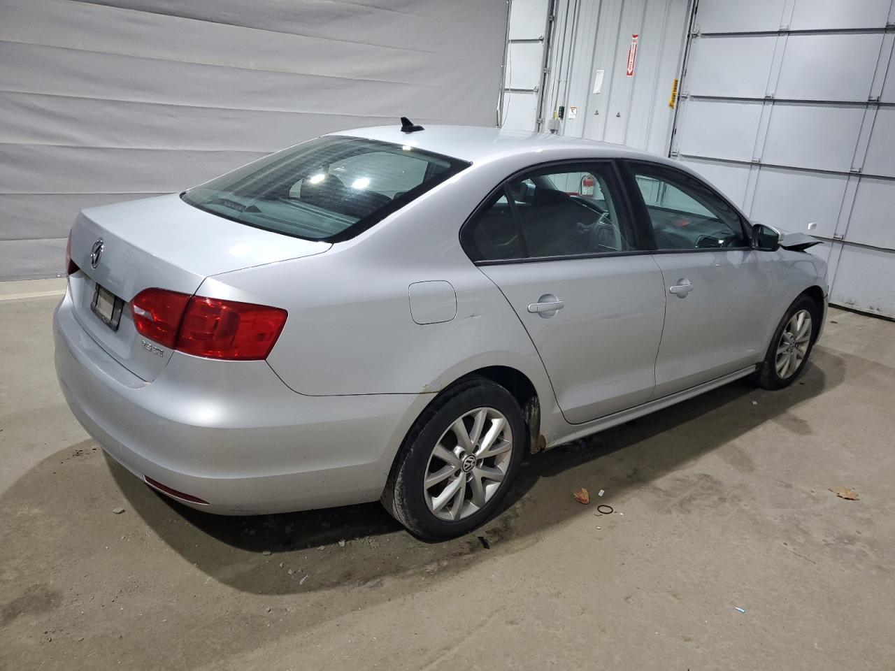 2011 Volkswagen Jetta Se - Фото 3