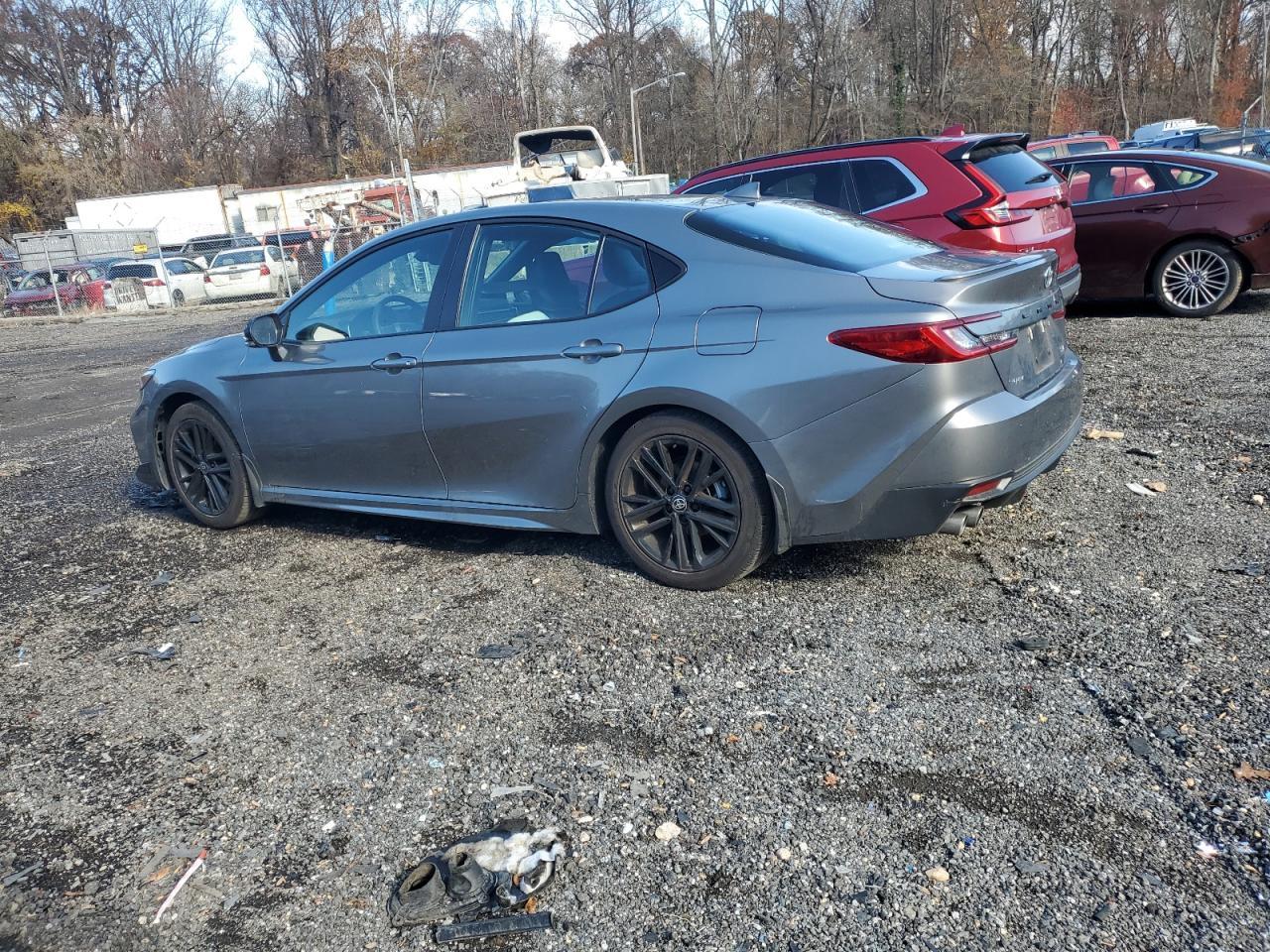 2025 Toyota Camry Xse - Фото 2
