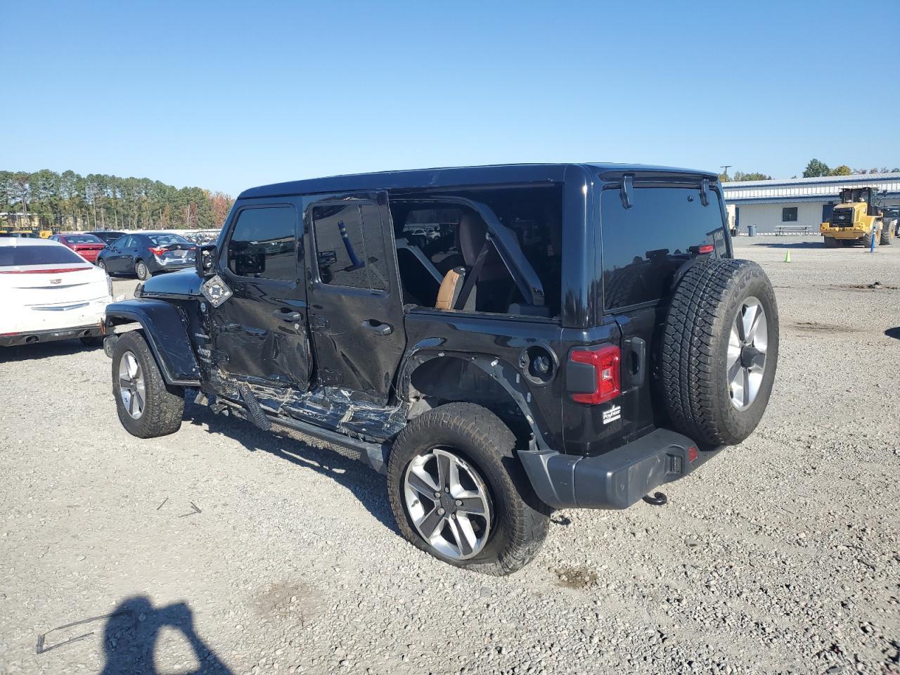 2021 Jeep Wrangler Unlimited Sahara - Фото 2