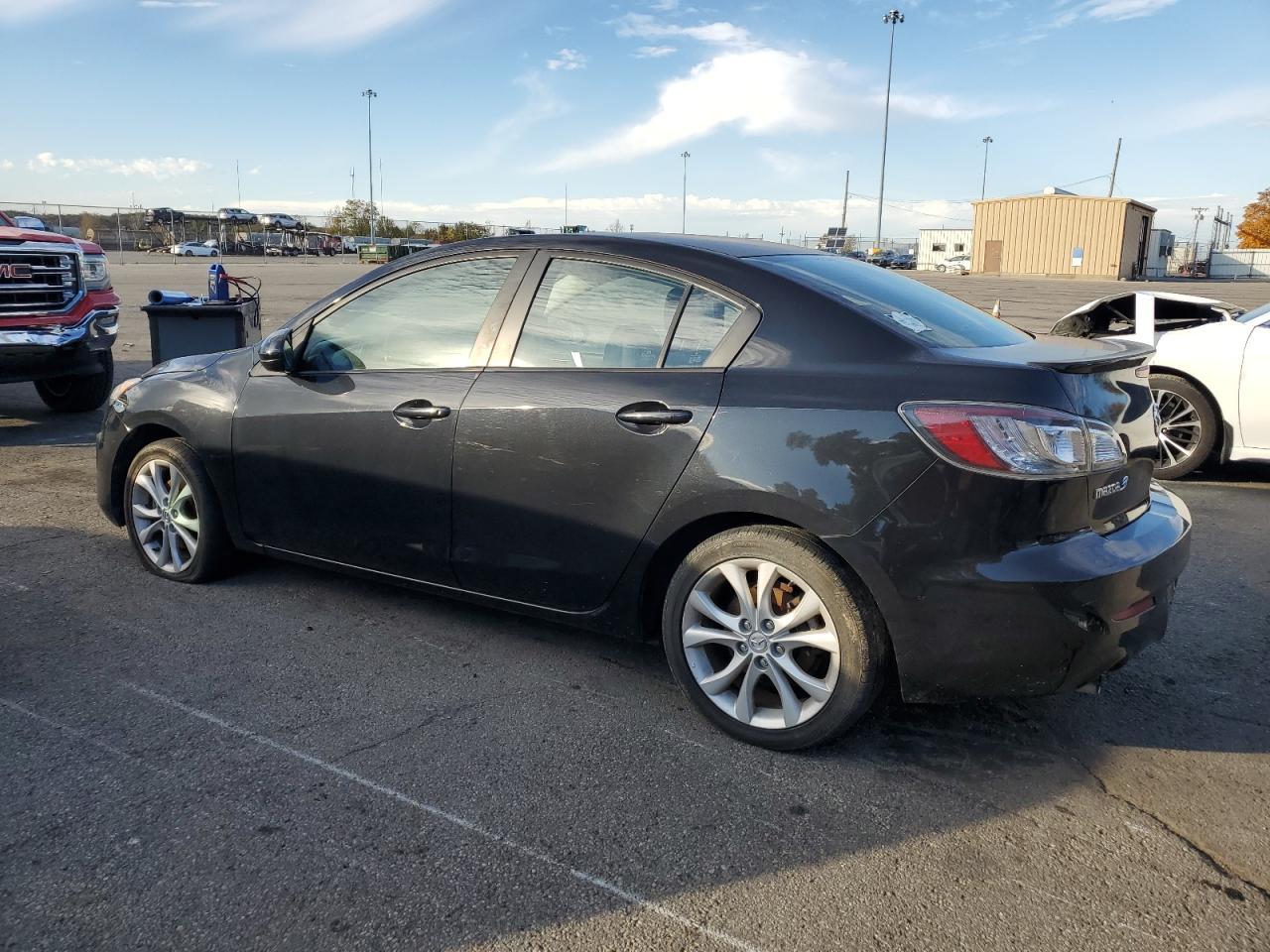 2010 Mazda 3 S - Фото 2