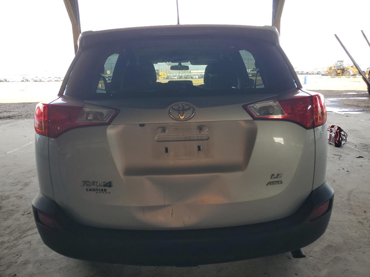 2014 Toyota Rav4 Le - Image 6