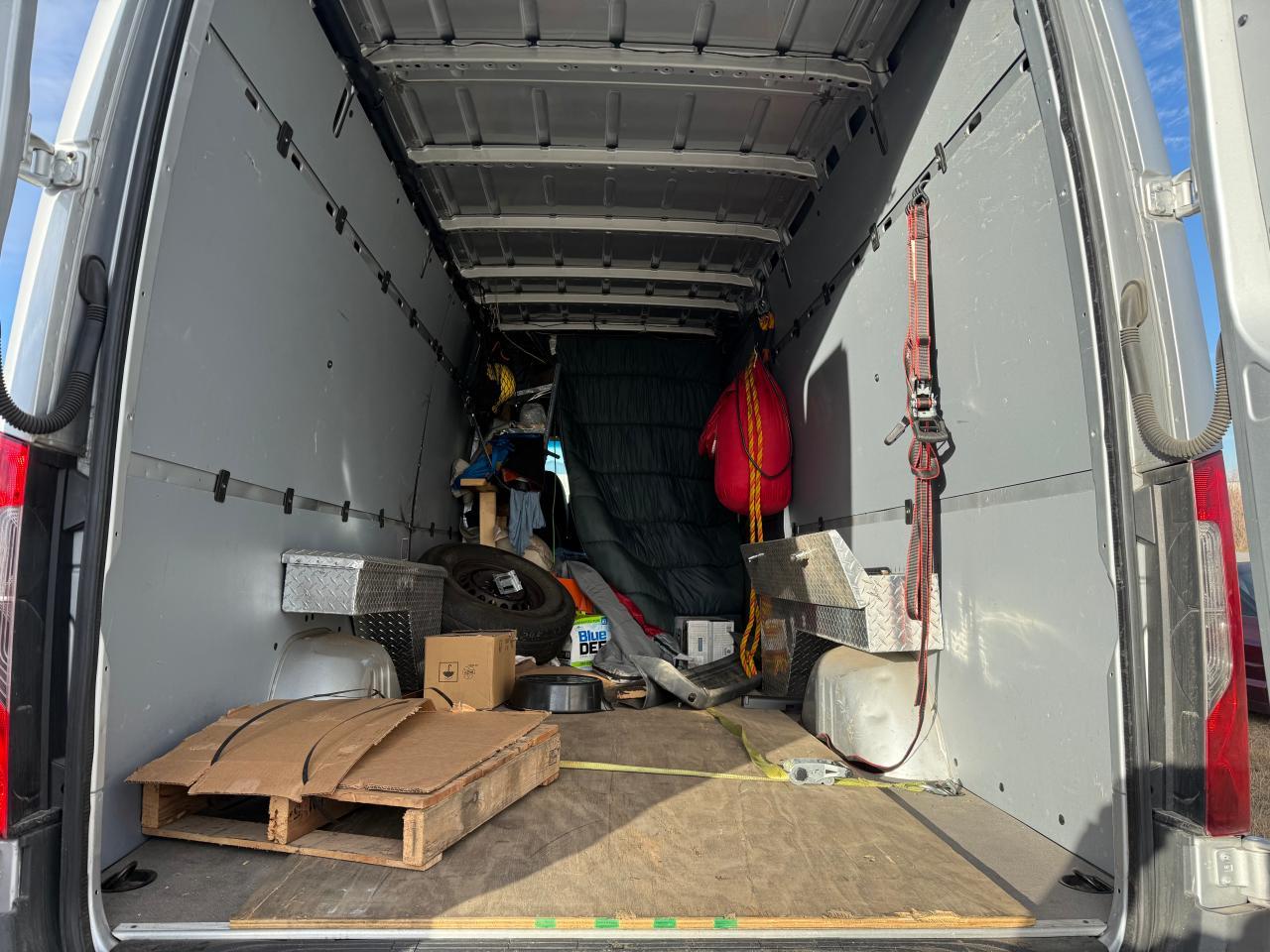 2020 Mercedes-Benz Sprinter 2500 - Фото 6