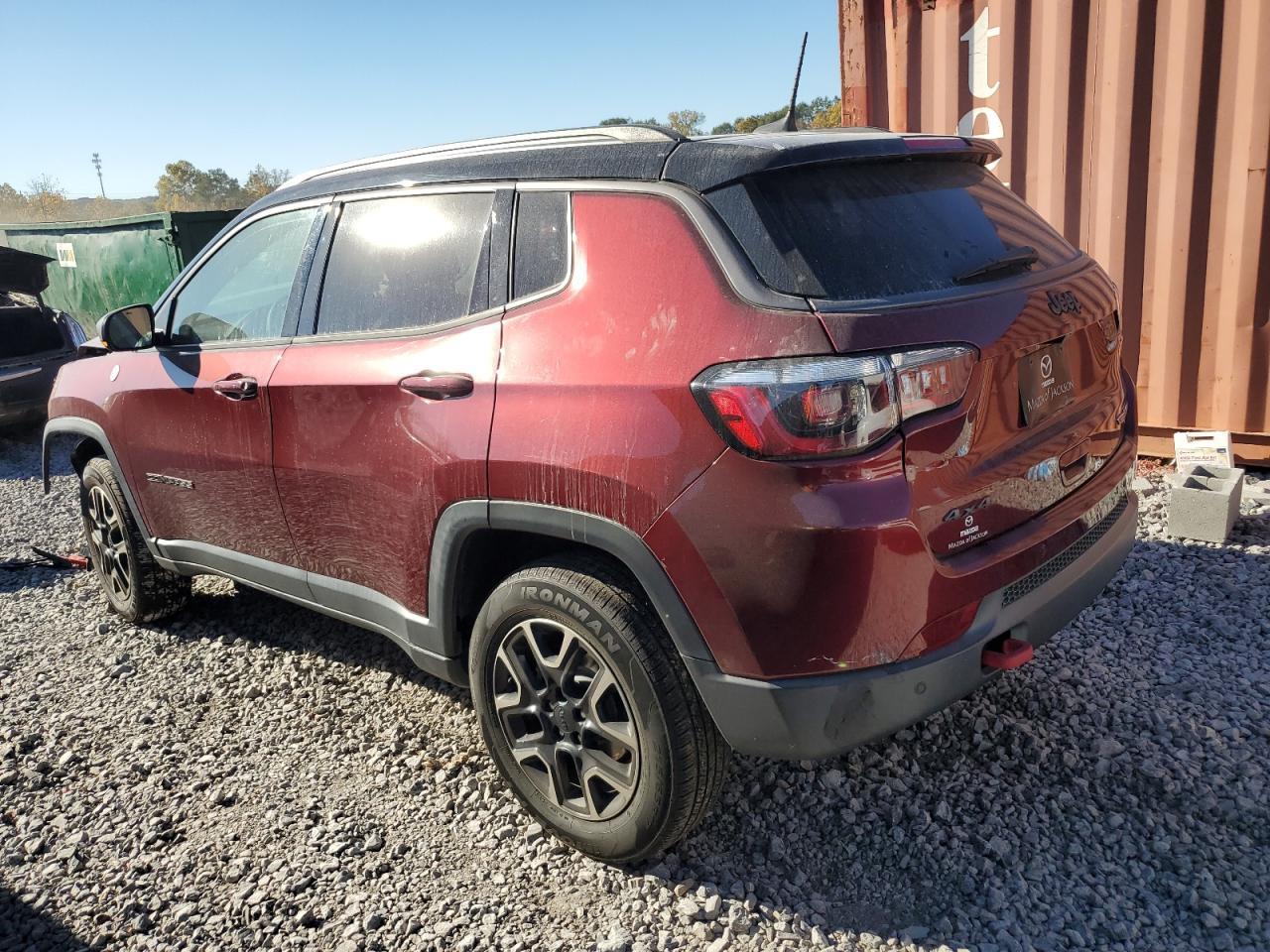 2021 Jeep Compass Trailhawk - Фото 2