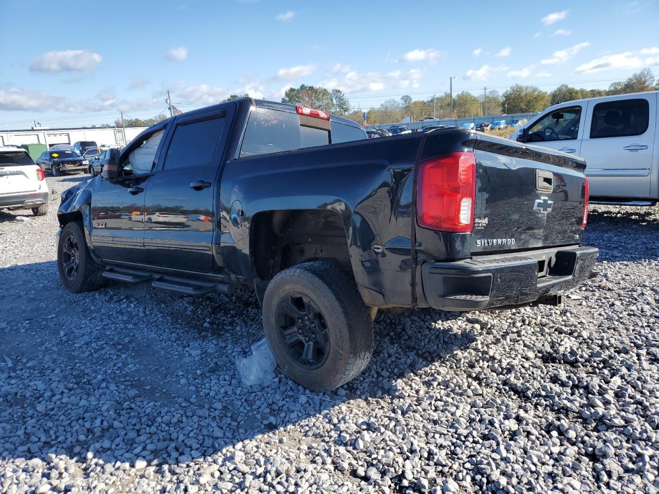 2017 Chevrolet Silverado K1500 Ltz - Image 2