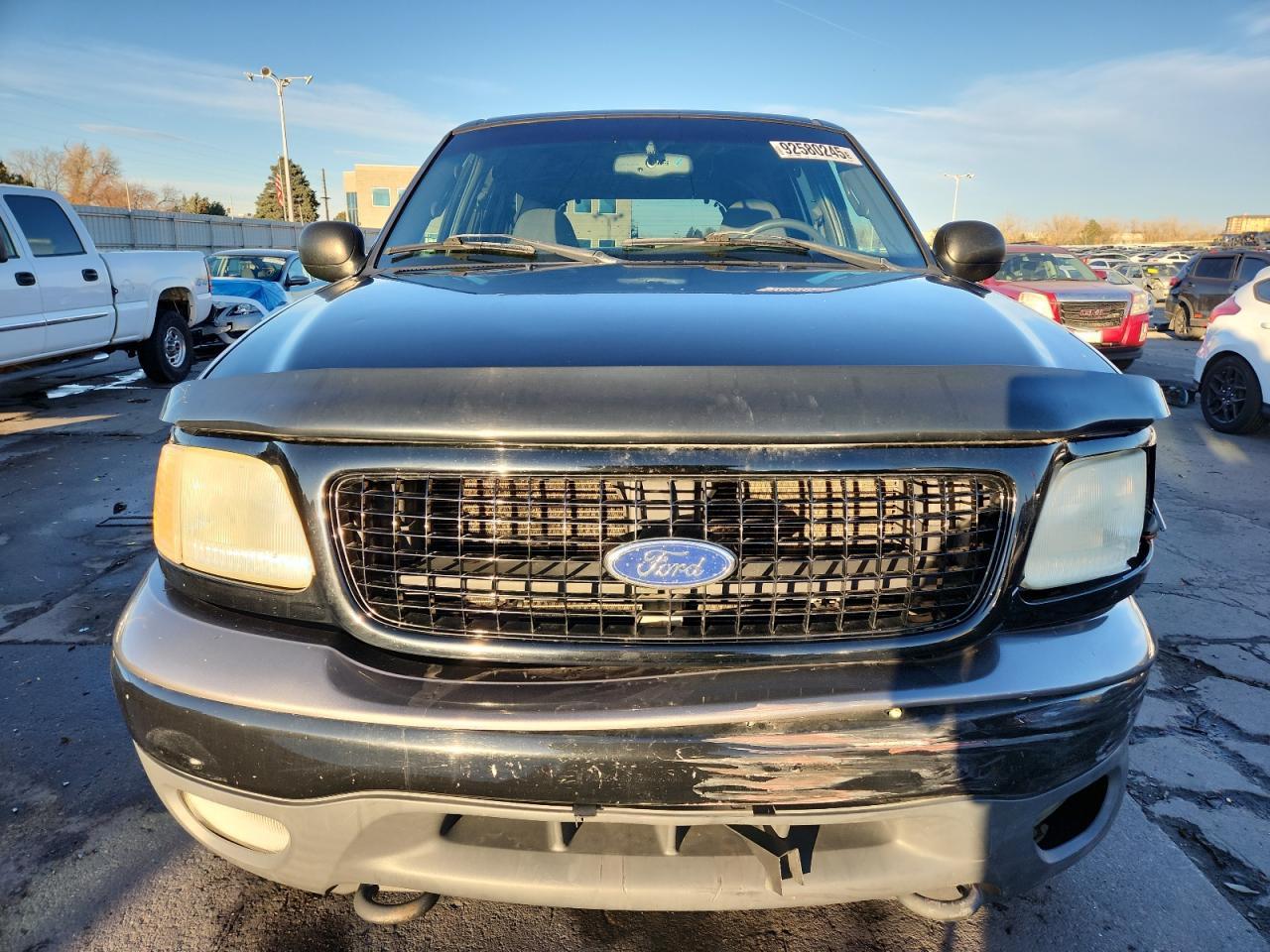 2002 Ford Expedition Xlt - Фото 5