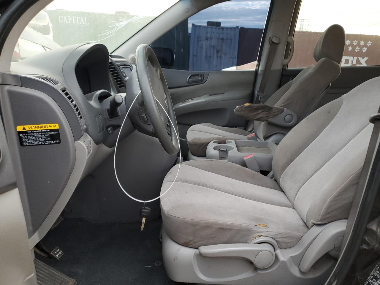 2012 Kia Sedona Lx - Фото 7