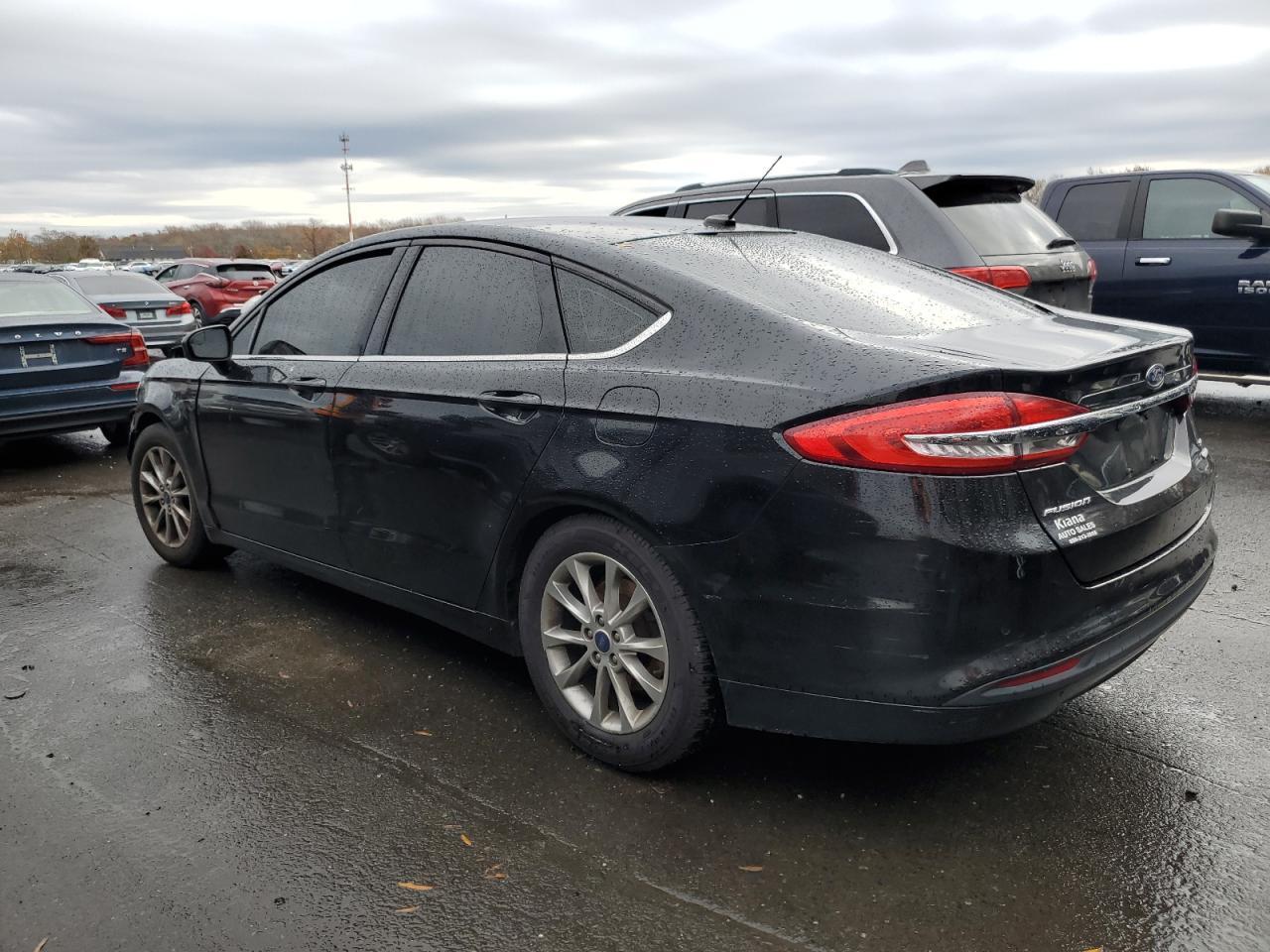 2017 Ford Fusion Se - Фото 2