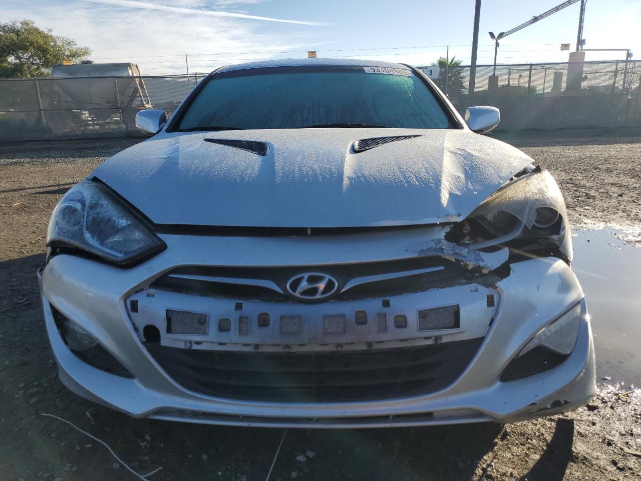2013 Hyundai Genesis Coupe 2.0T - Фото 5