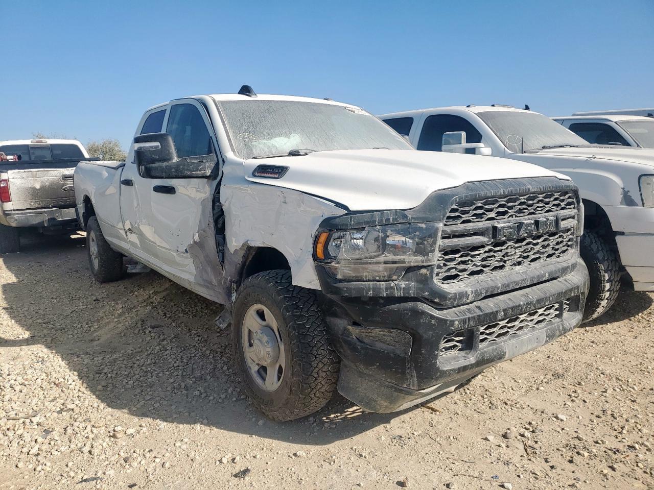 2024 Ram 2500 Tradesman - Фото 4