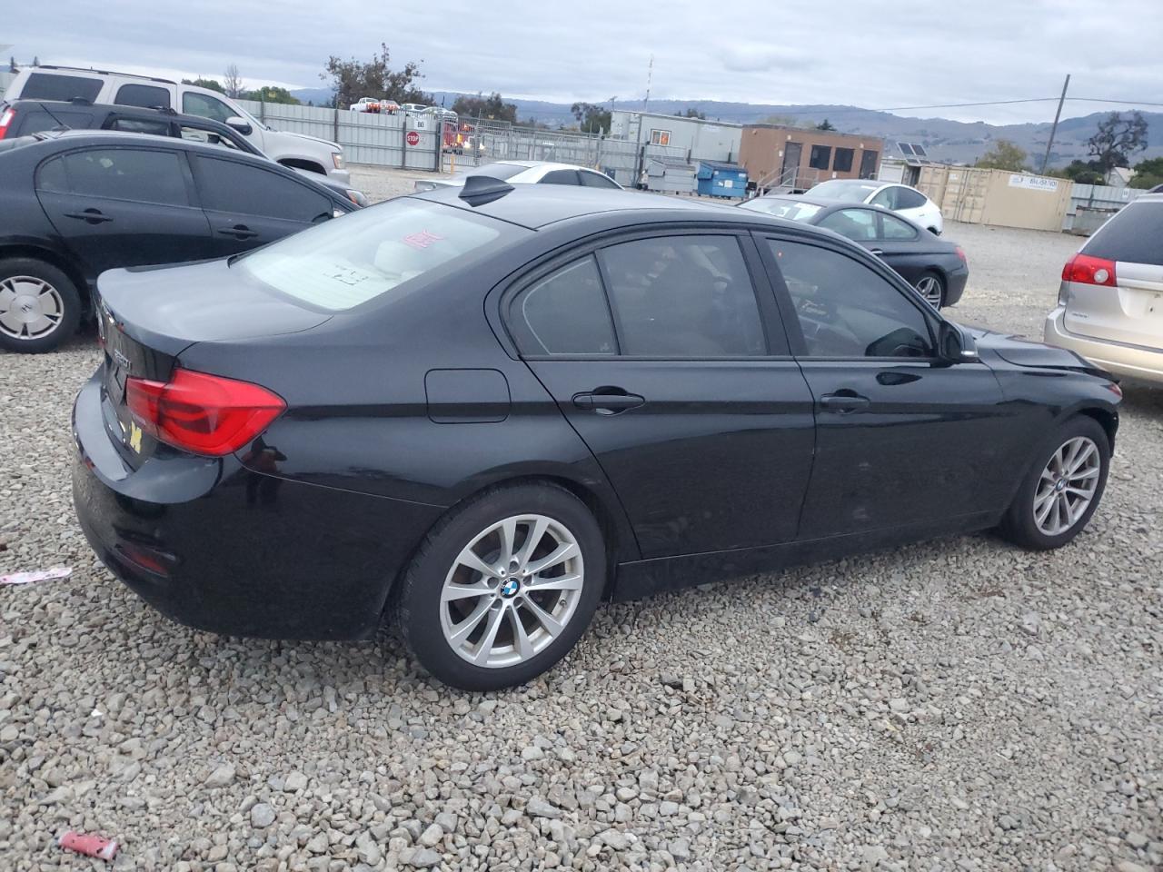 2016 BMW 320 Xi - Image 3