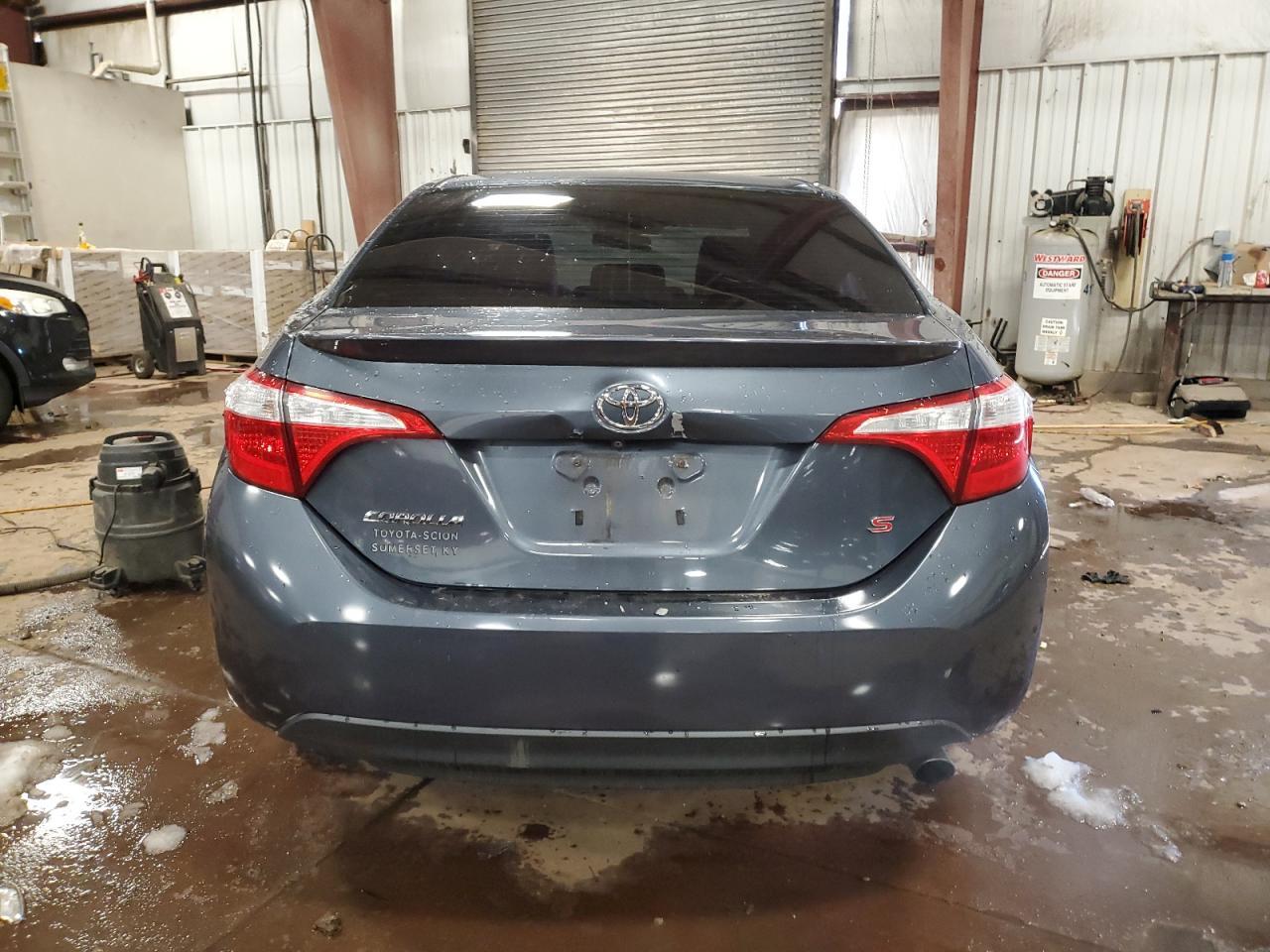 2014 Toyota Corolla L - Фото 6