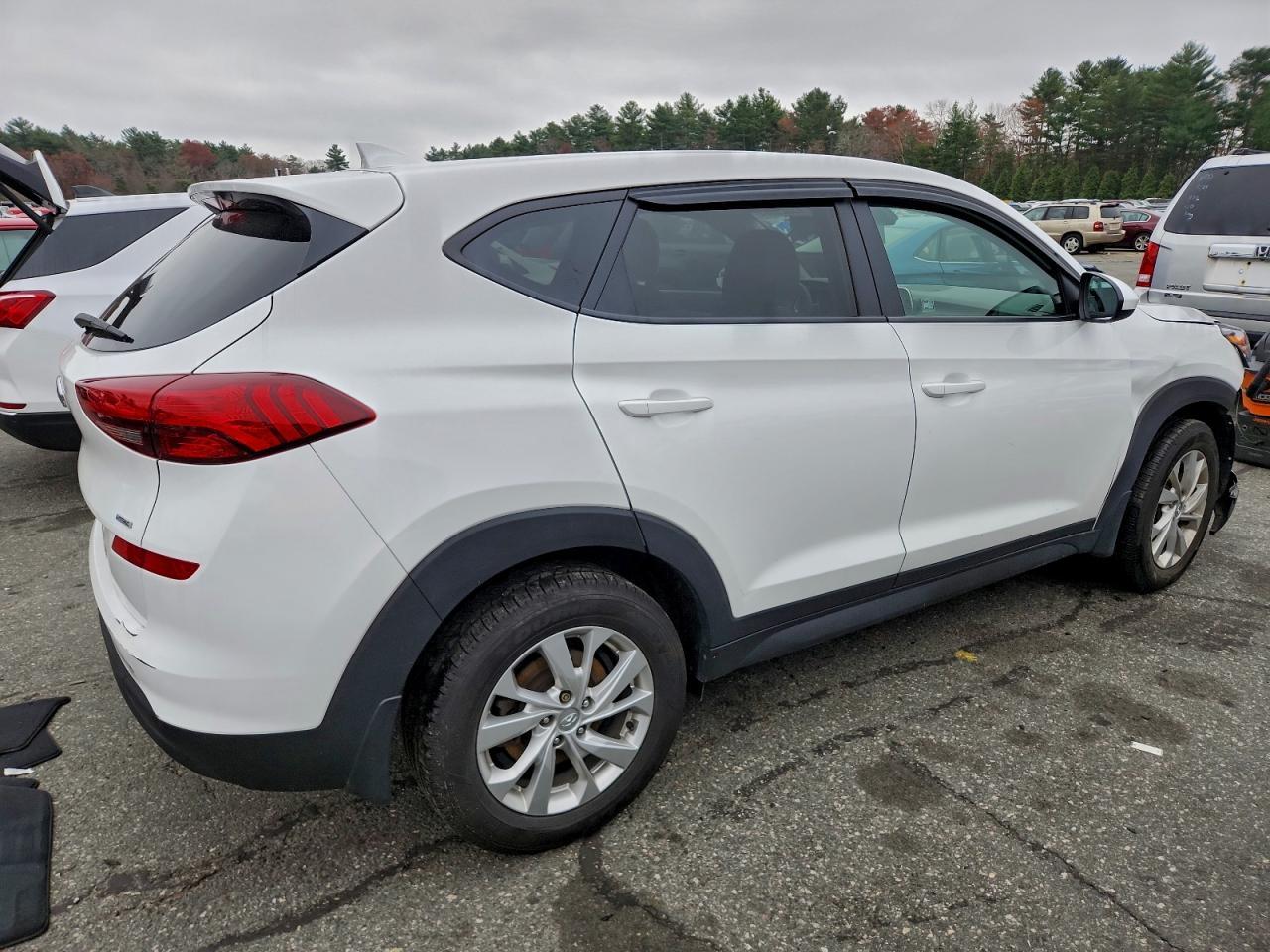 2019 Hyundai Tucson Se - Image 3