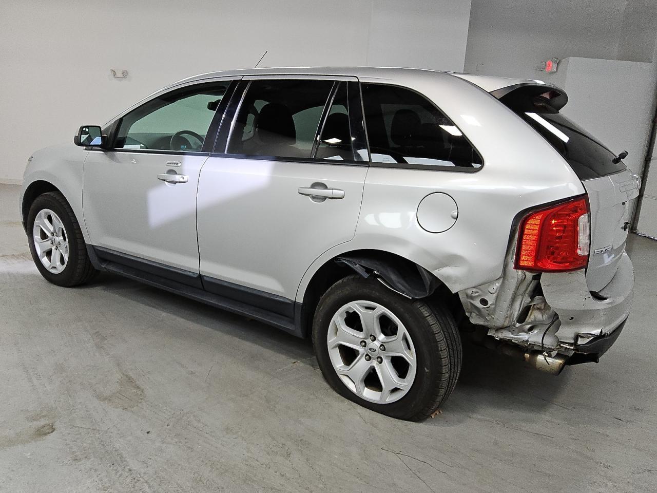 2013 Ford Edge Sel - Image 2