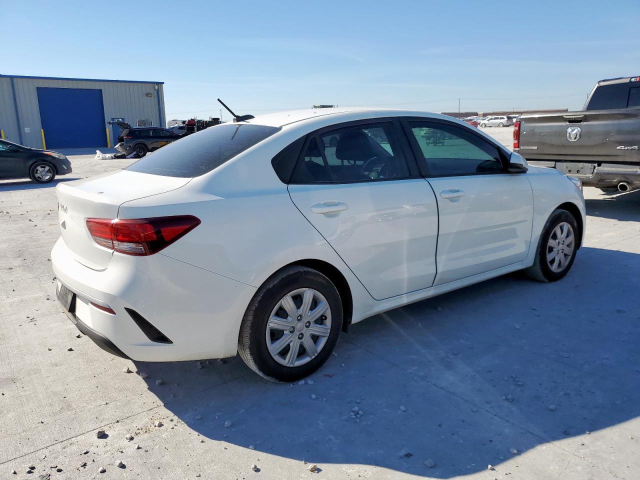 2023 Kia Rio Lx - Image 3