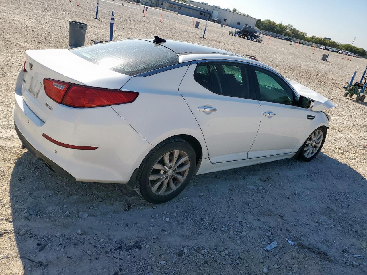2014 Kia Optima Ex - Image 3