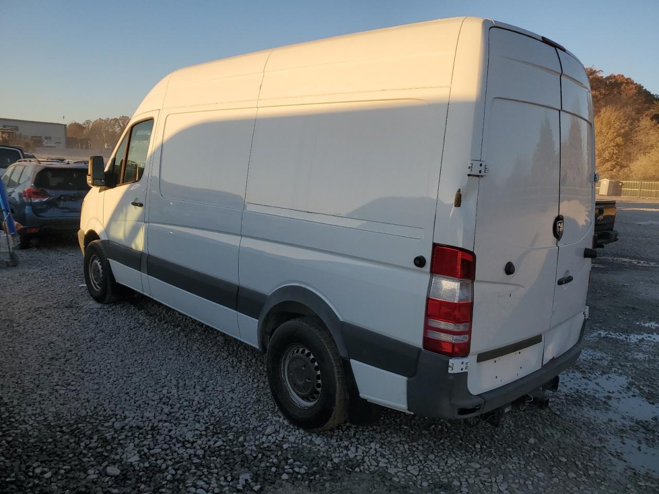 2007 Dodge Sprinter Delivery Van - Фото 2