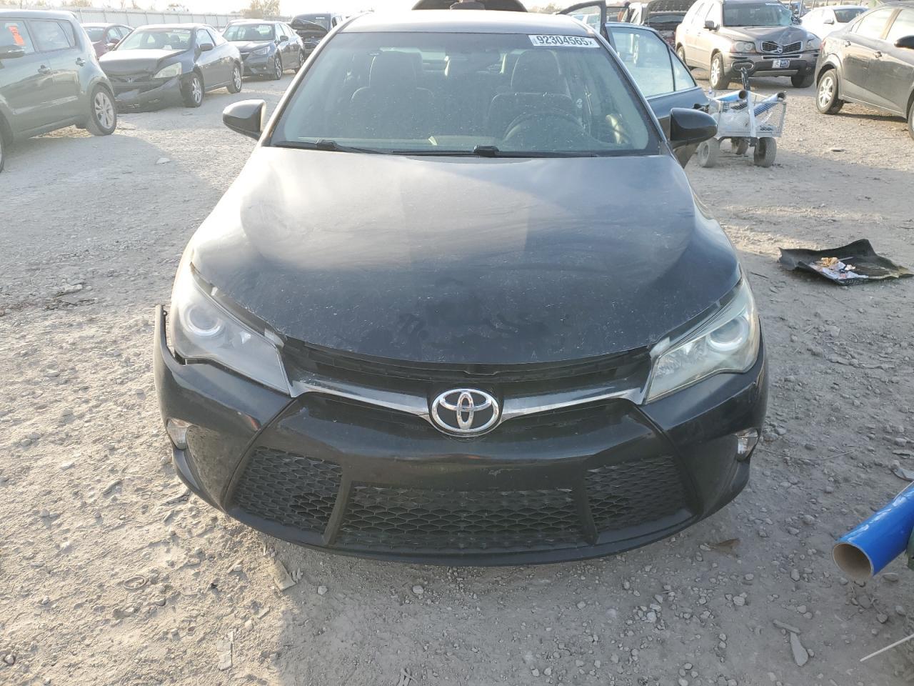 2017 Toyota Camry Le - Фото 5