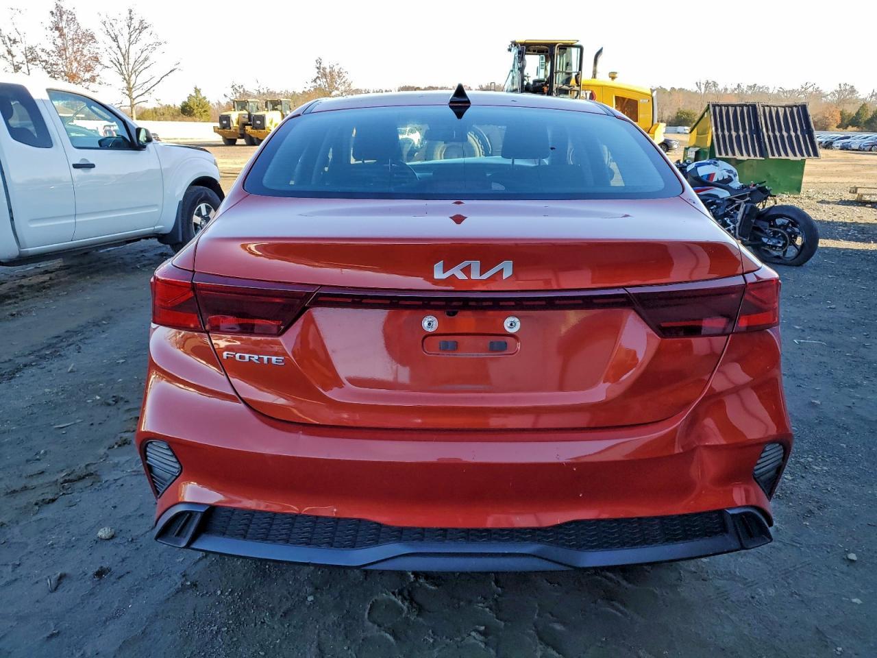 2022 Kia Forte Fe - Фото 6