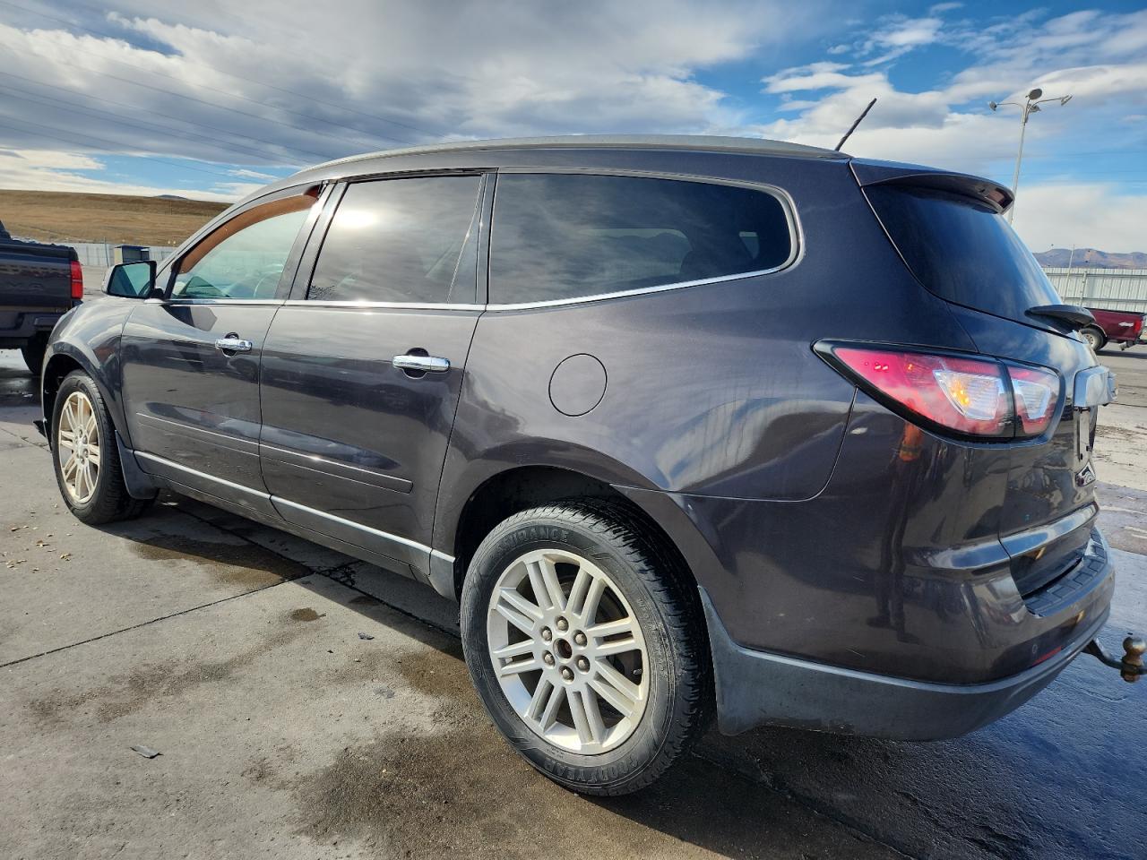 2015 Chevrolet Traverse Lt - Image 2