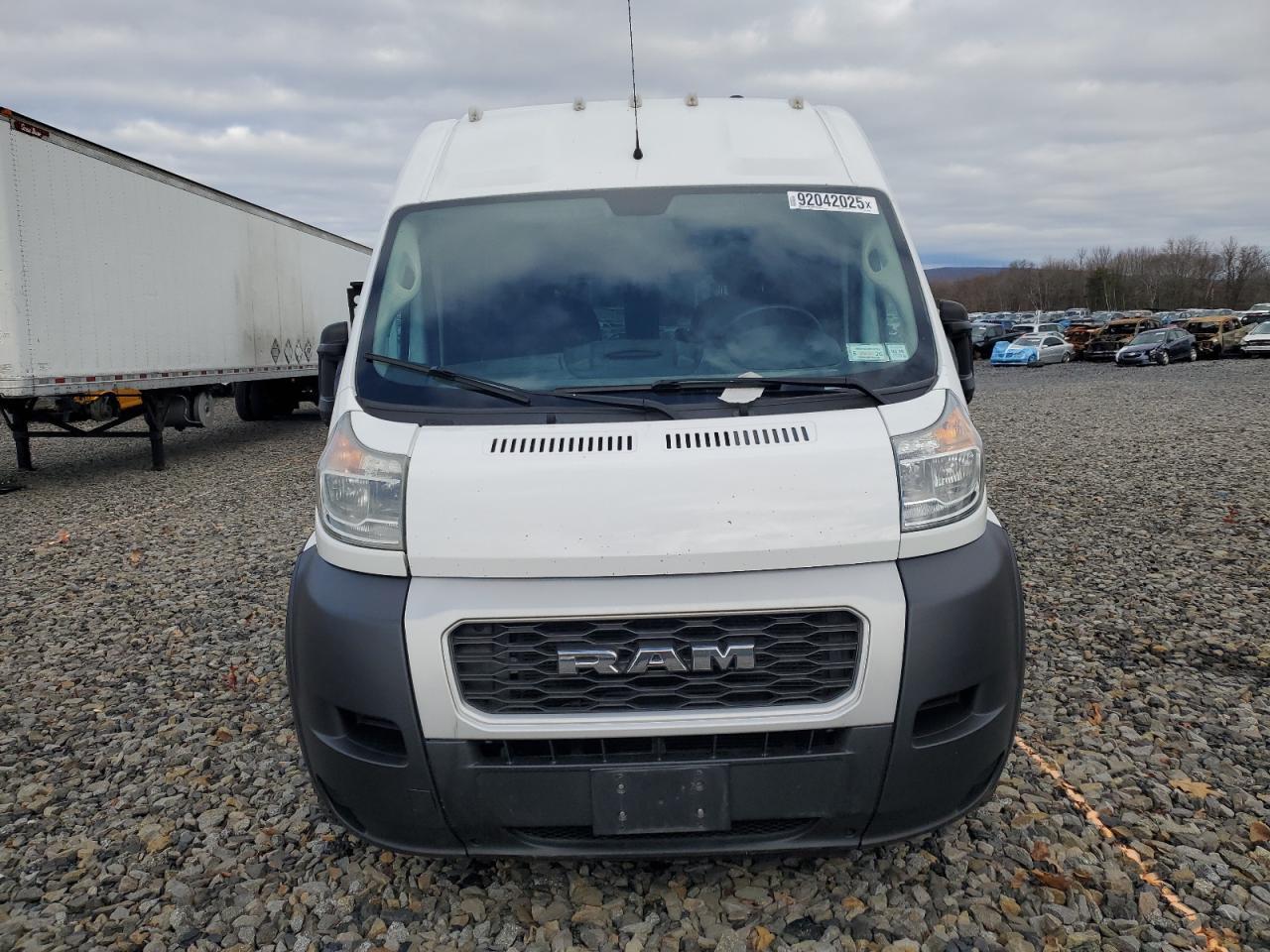 2019 Ram Promaster 2500 Delivery Van - Фото 5