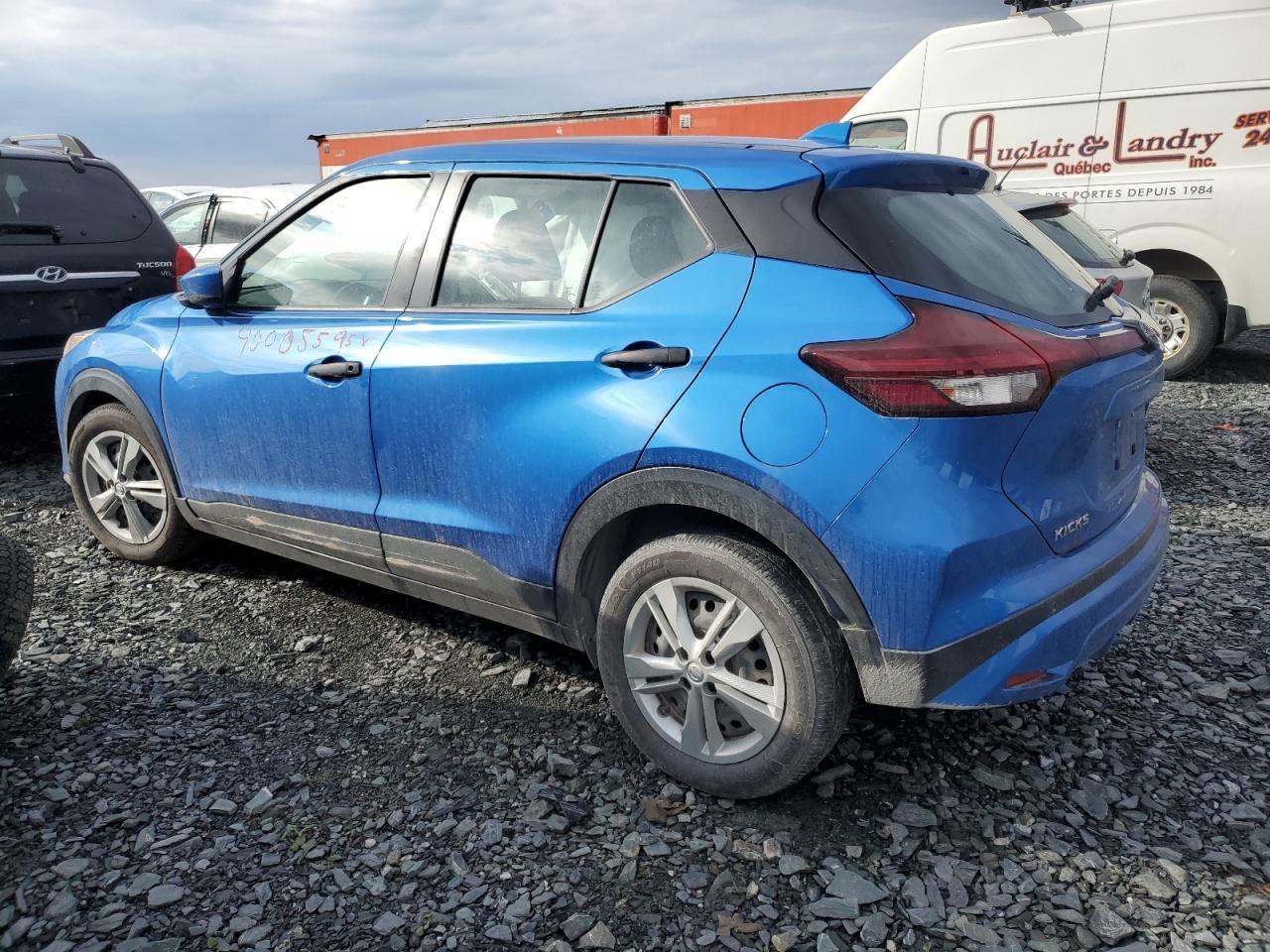 2022 Nissan Kicks S - Фото 2
