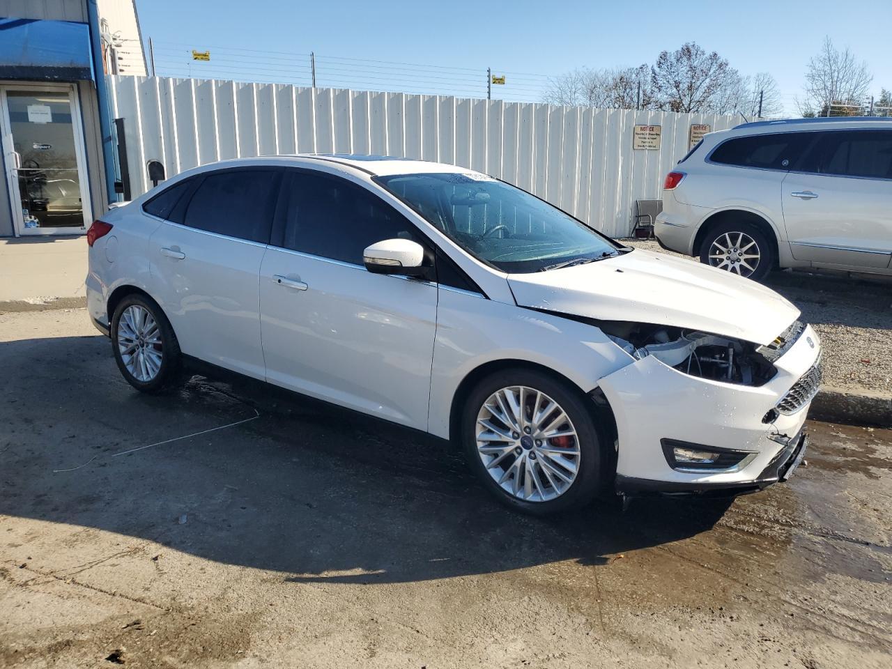 2015 Ford Focus Titanium - Фото 4