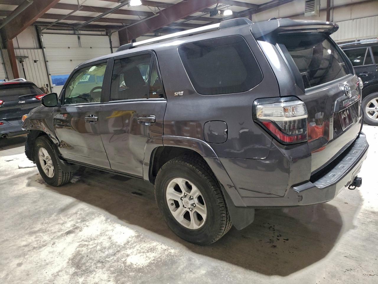 2021 Toyota 4Runner Sr5/Sr5 Premium - Image 2