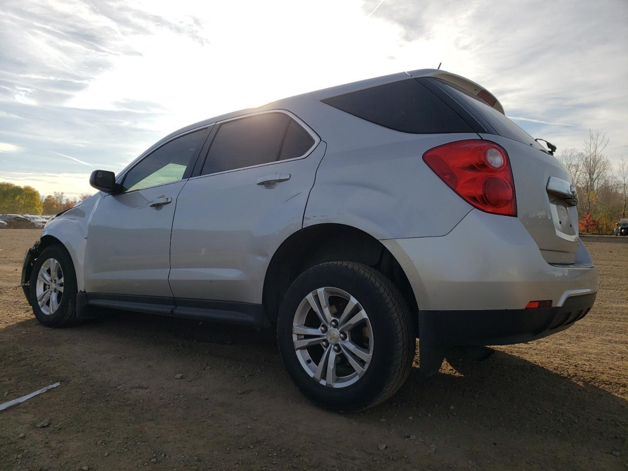 2013 Chevrolet Equinox Ls - Фото 2