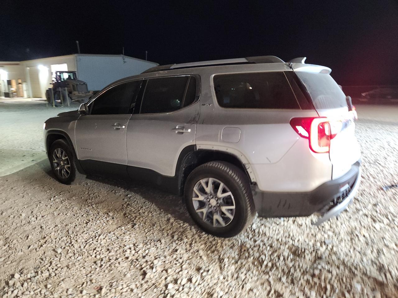 2020 GMC Acadia Slt - Фото 2