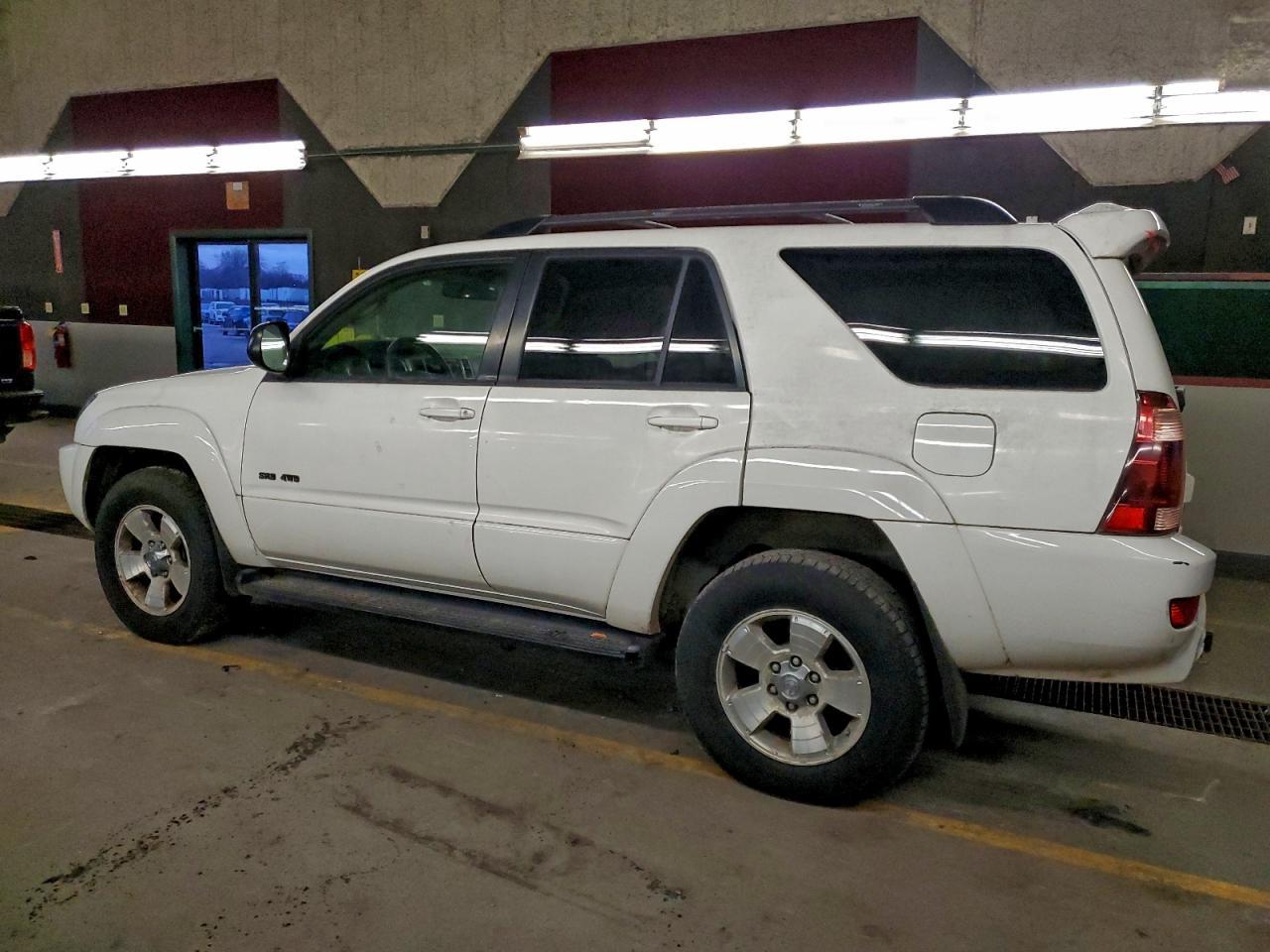 2005 Toyota 4Runner Sr5 - Фото 2