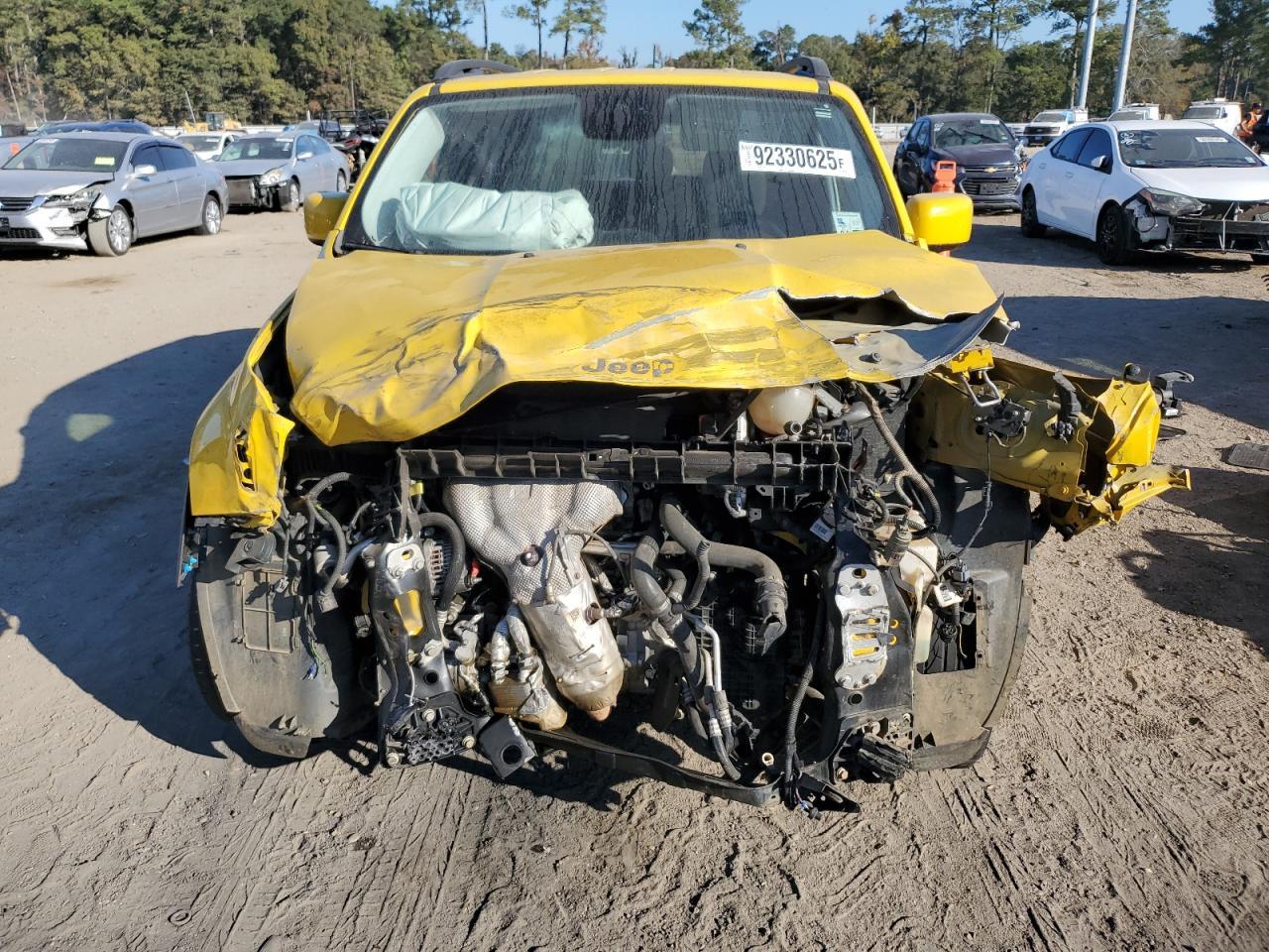 2015 Jeep Renegade Latitude - Image 5