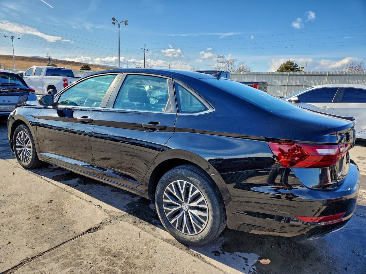 2021 Volkswagen Jetta S - Фото 2