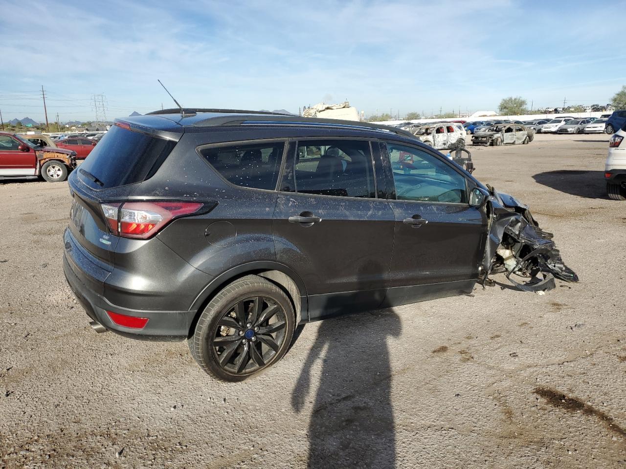 2017 Ford Escape Se - Фото 3