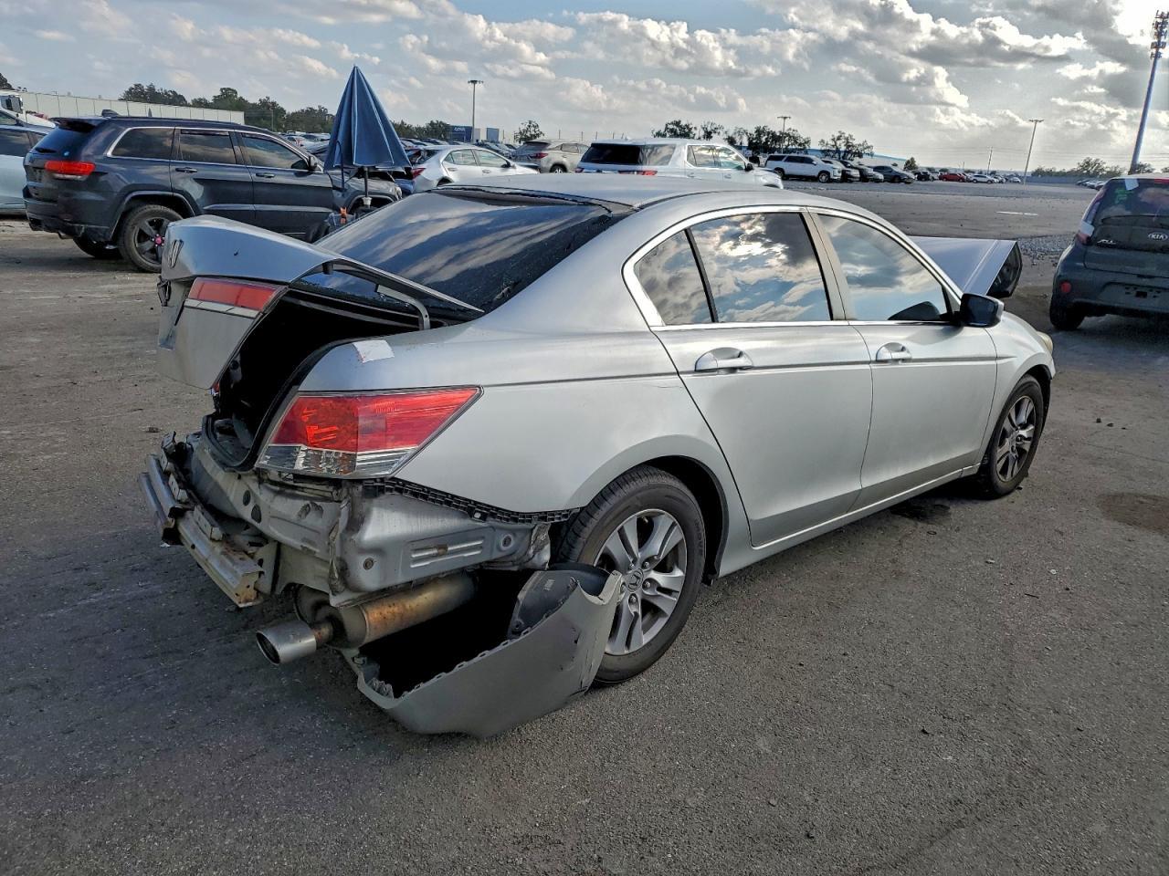 2011 Honda Accord Lxp - Фото 3