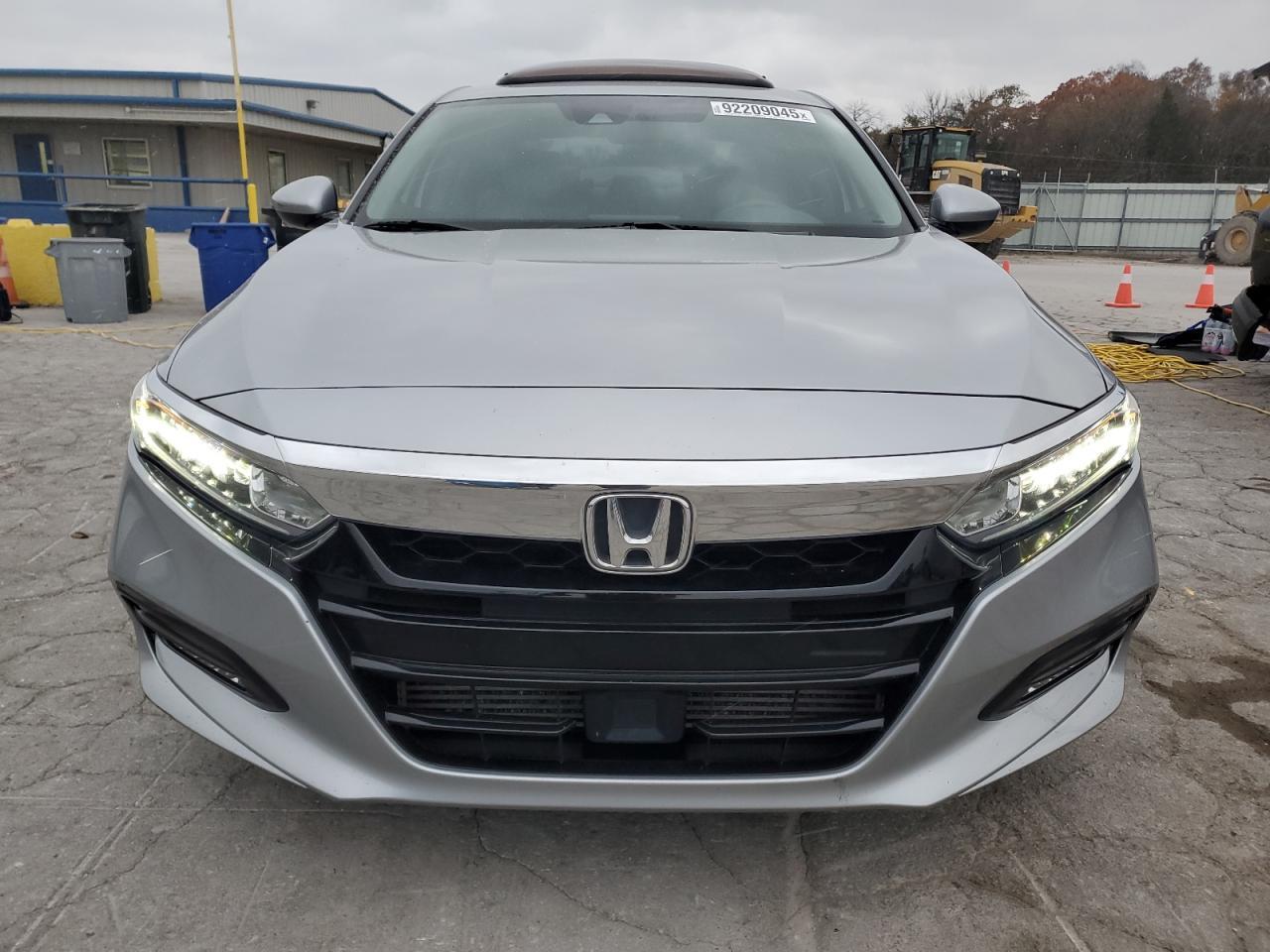 2019 Honda Accord Ex - Фото 5