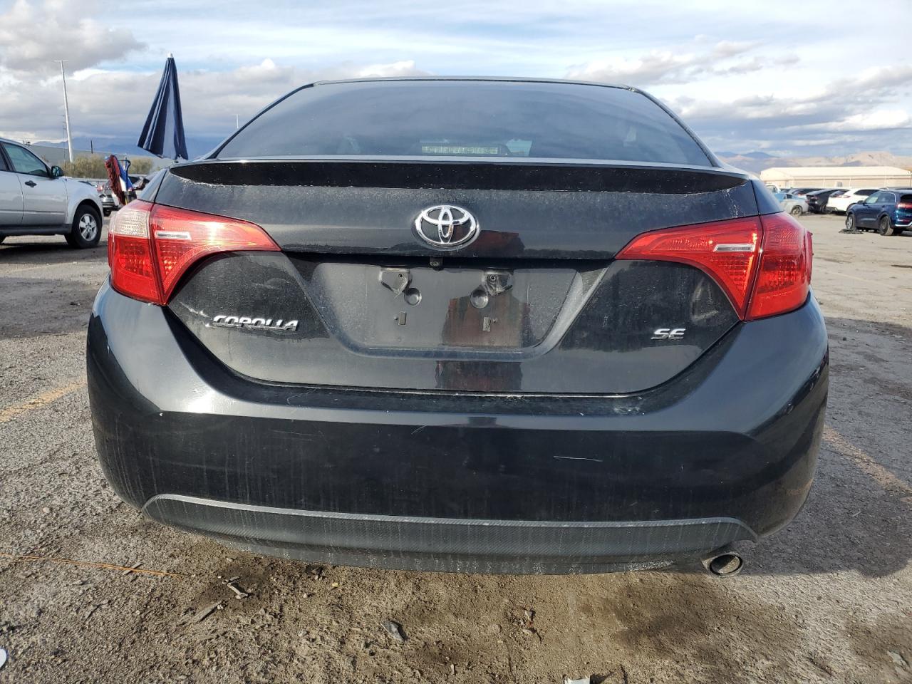 2018 Toyota Corolla Se - Фото 6