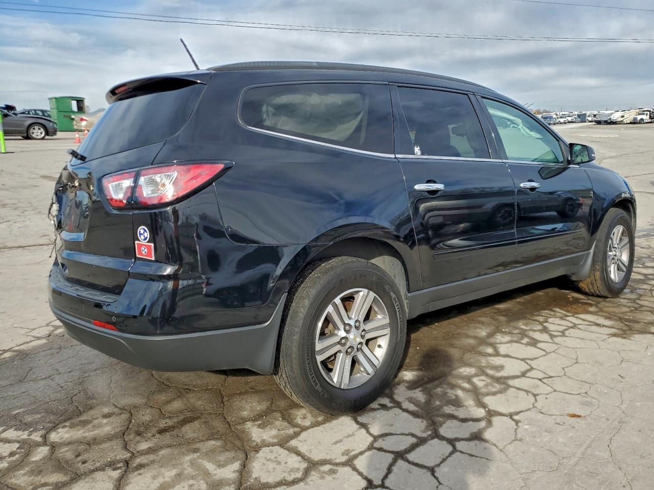 2017 Chevrolet Traverse Lt - Фото 3