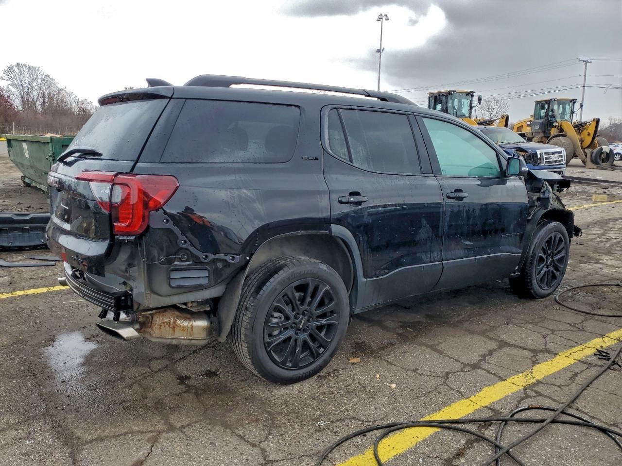 2023 GMC Acadia Sle - Фото 3