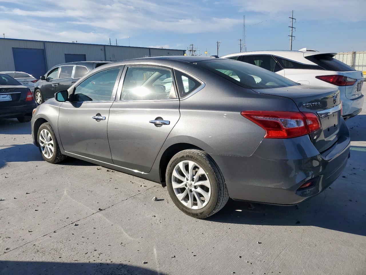 2019 Nissan Sentra Sv - Image 2