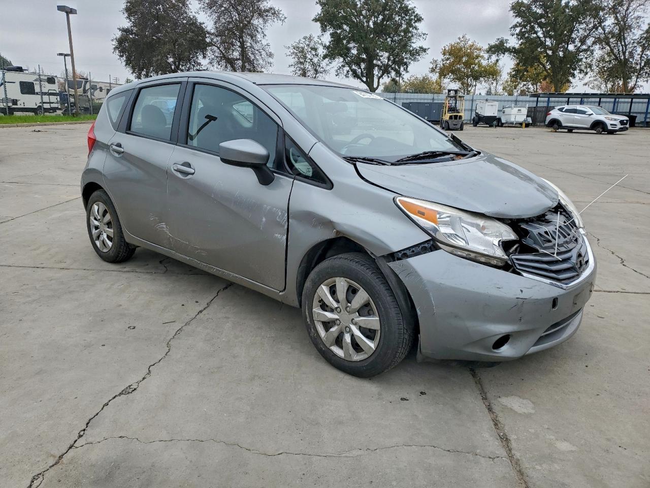 2015 Nissan Versa Note - Фото 4