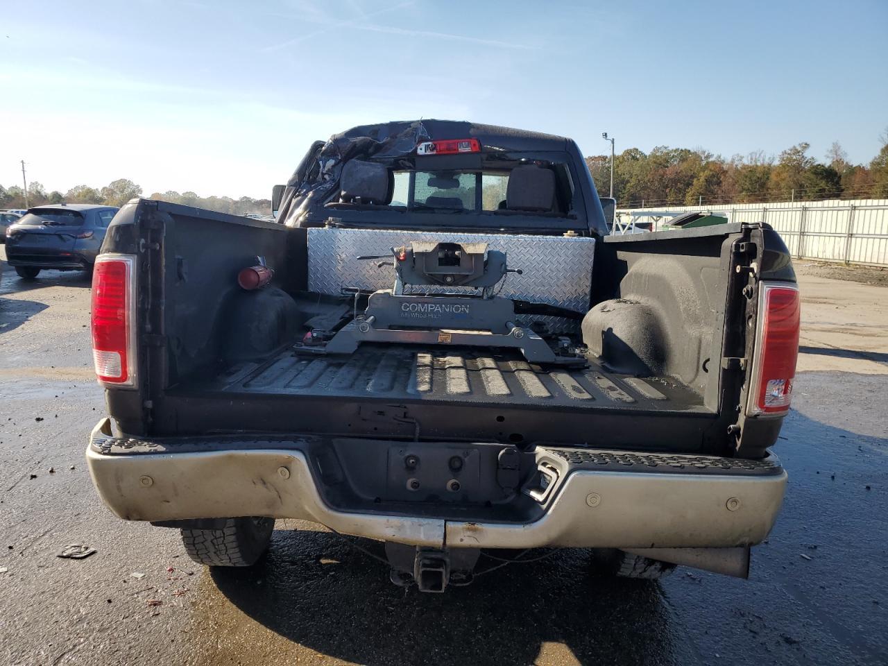 2017 Ram 2500 Longhorn - Image 6
