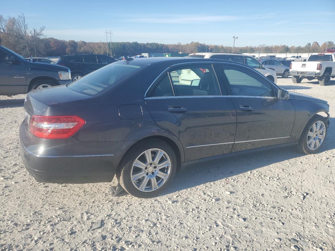 2013 Mercedes-Benz E 350 4Matic - Фото 3