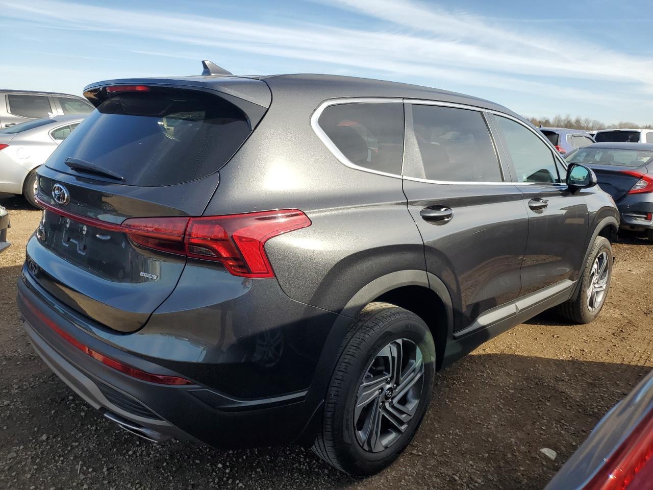 2022 Hyundai Santa Fe Se - Фото 3