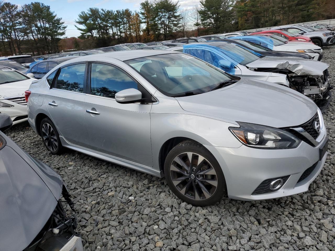 2017 Nissan Sentra S - Фото 4